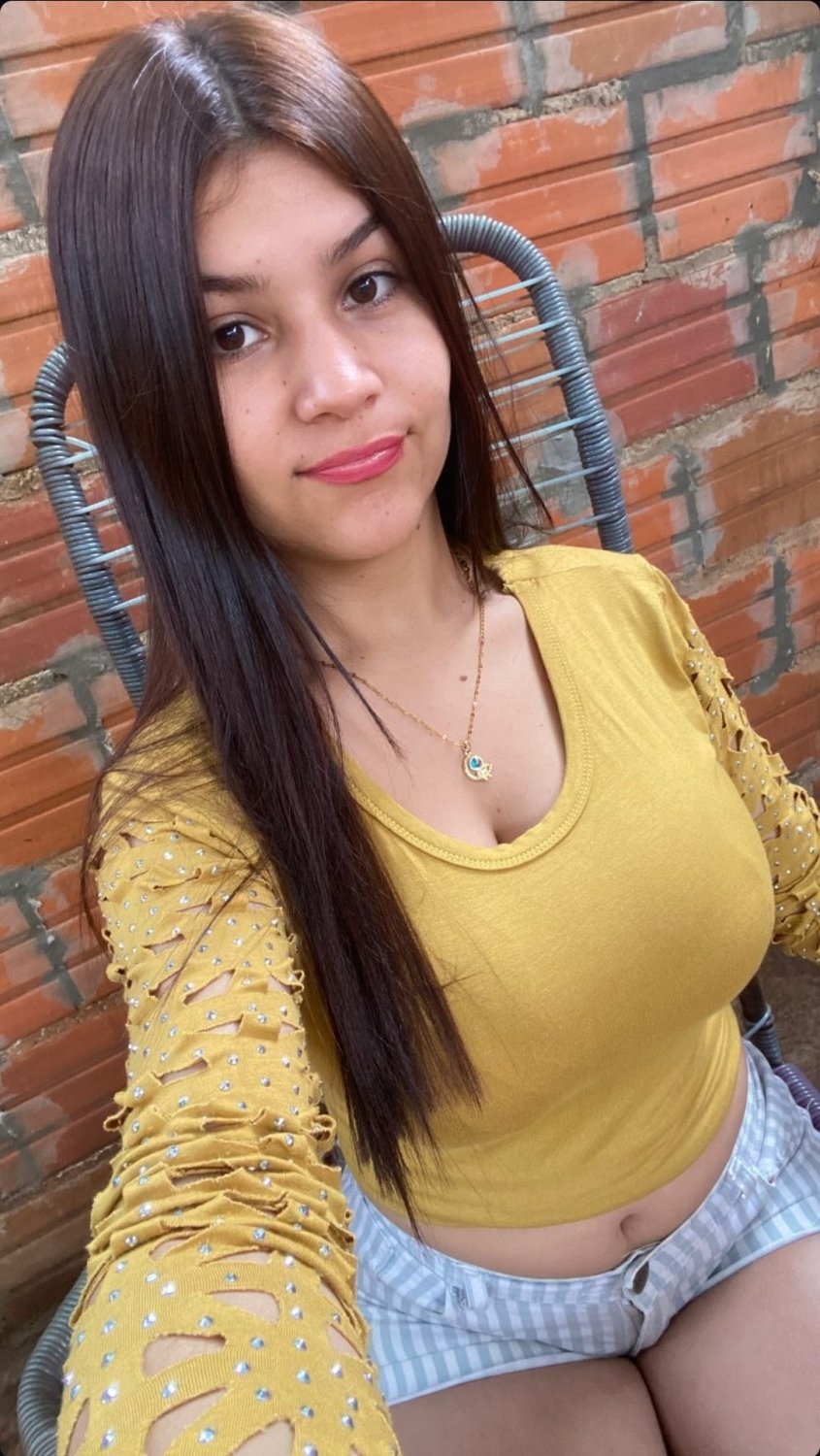 Big sexy tits from a girl from Paraguay #R8VGfhrO